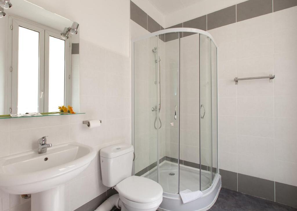 Small Standard Double Room,845647988:JPEG