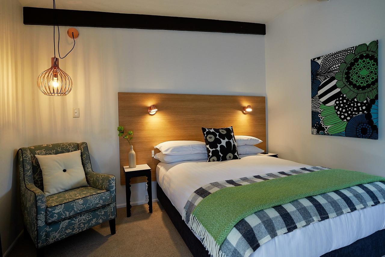 Superior Courtyard Room