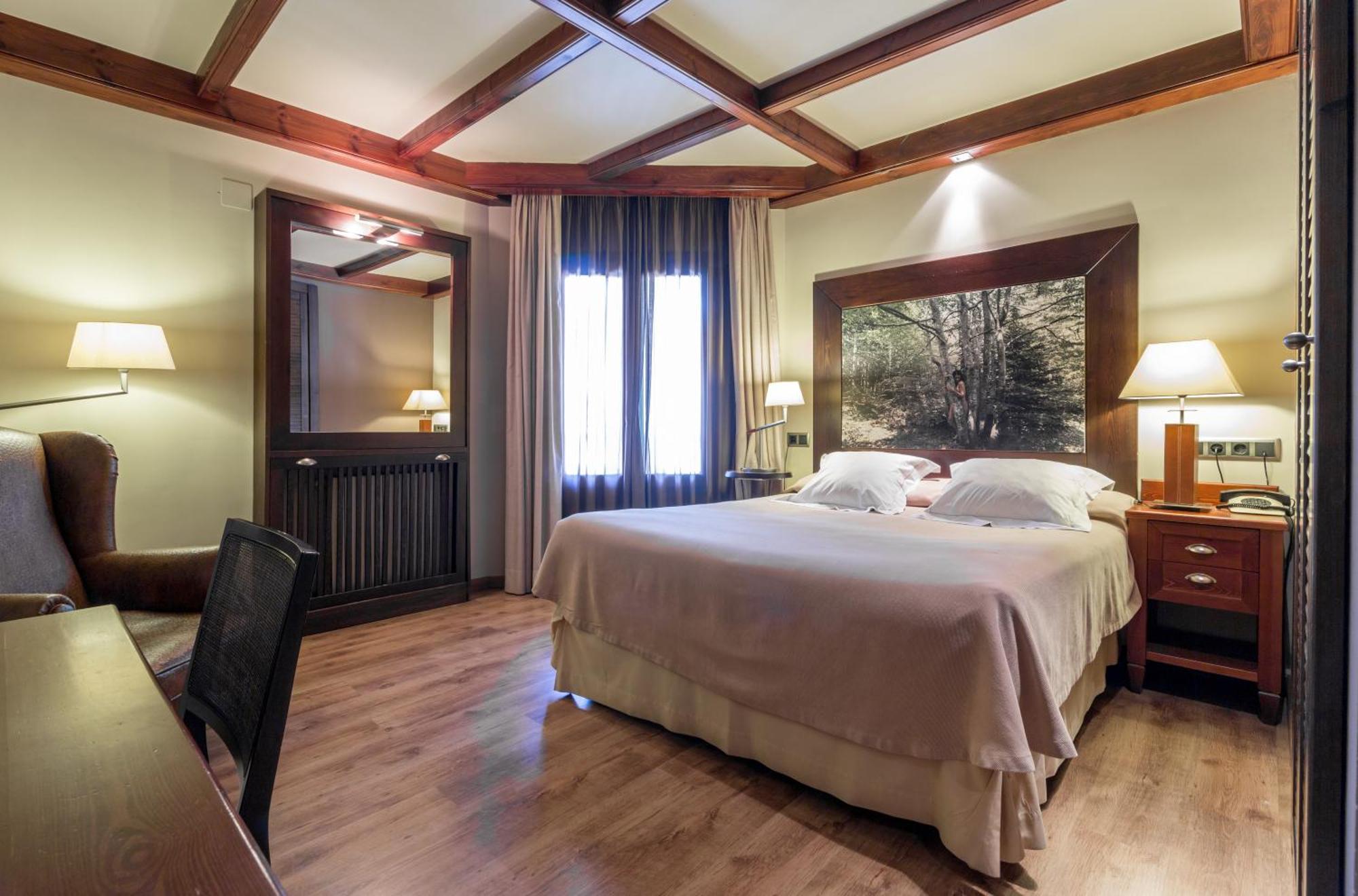 Superior Double or Twin Room,1087936249:JPEG