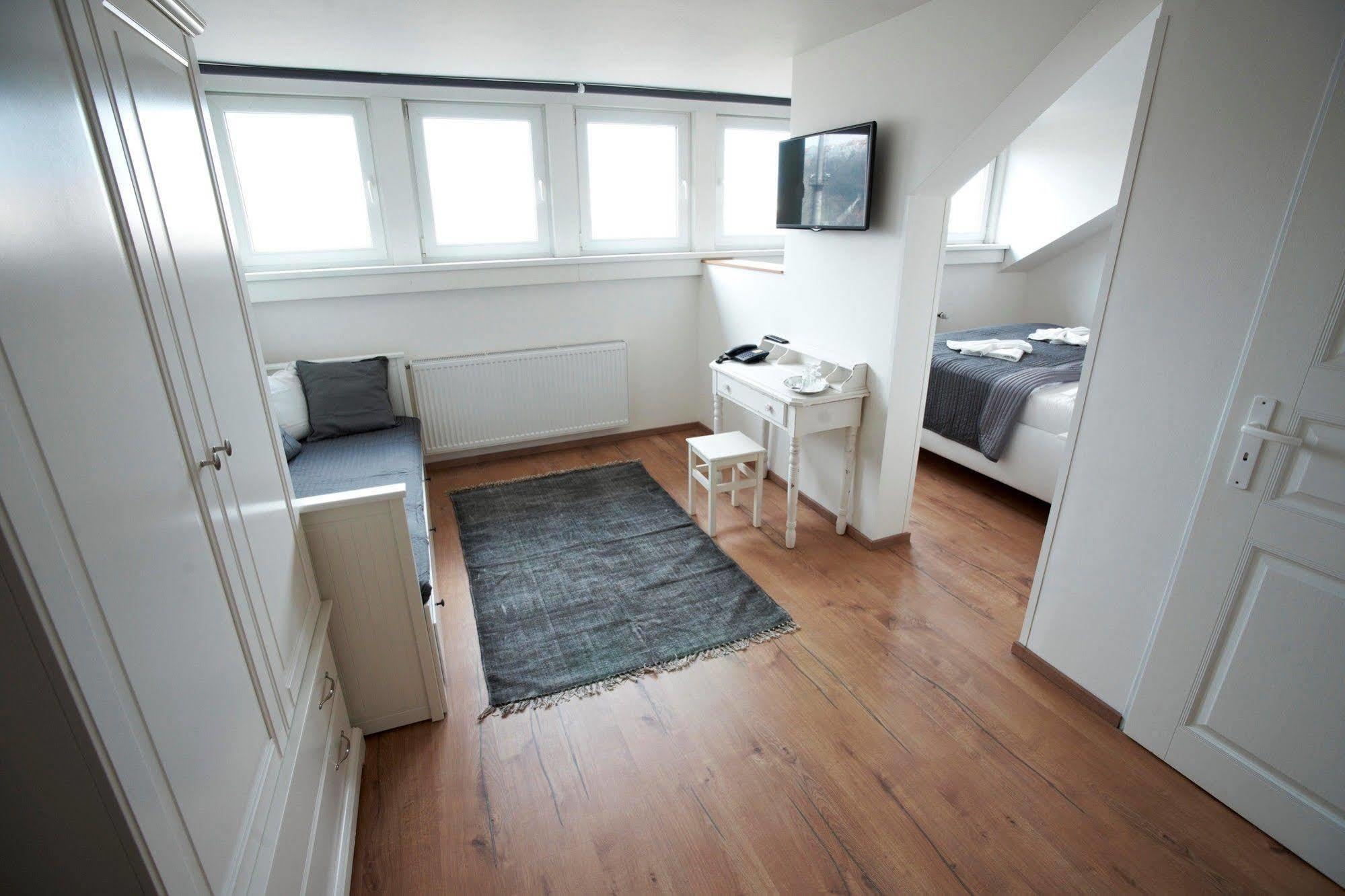 Chambre Familiale