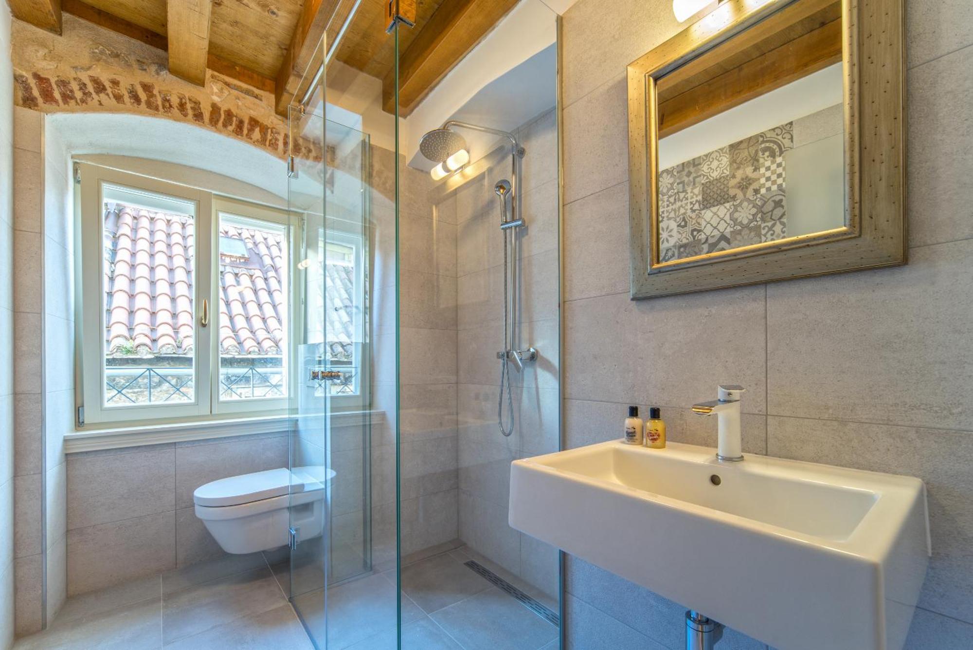 Deluxe Double or Twin Room Annex