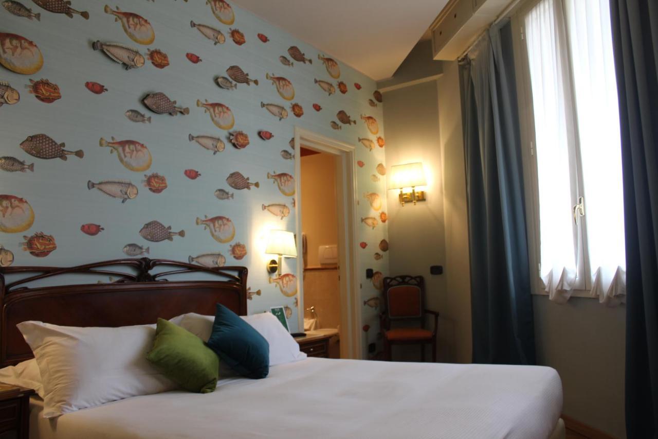 Double Room,720942889:JPEG