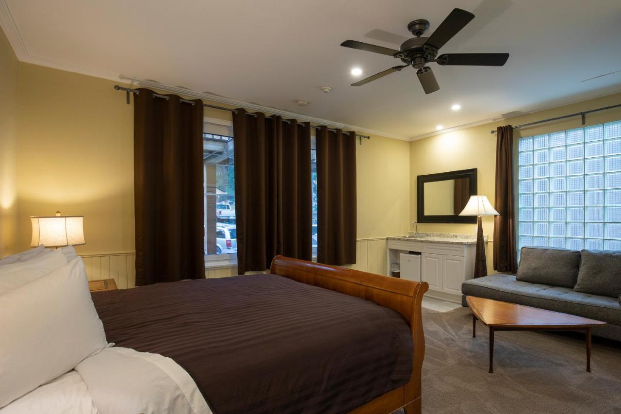 Quarto com Cama King-size