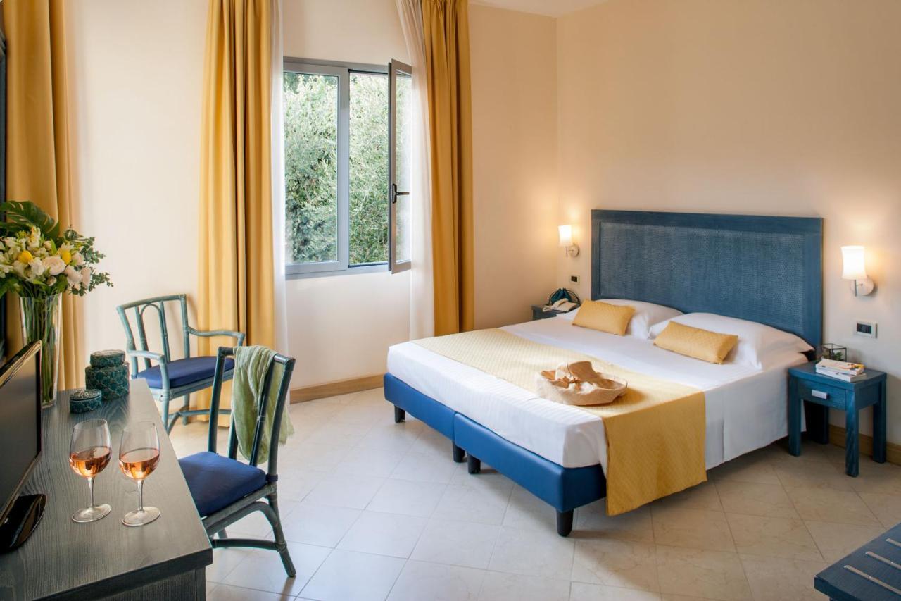 Deluxe Single Room with Balcony