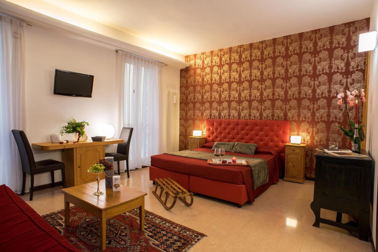 Deluxe Double or Twin Room,1758333510:JPEG
