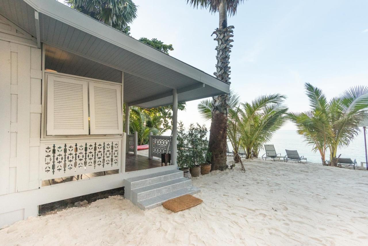 Beach Front Villa,1274227198:JPEG