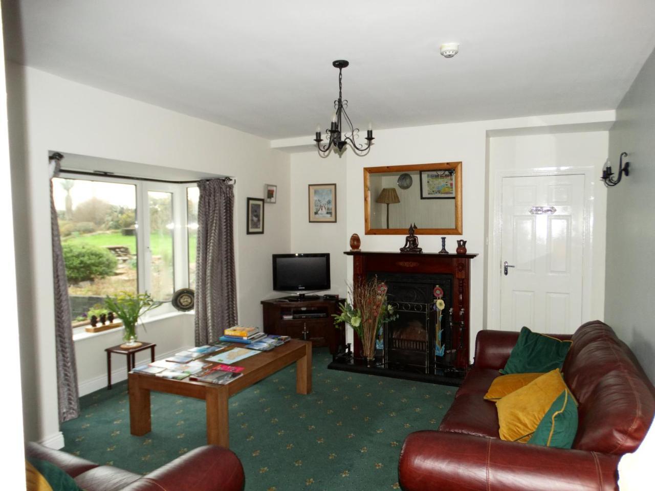 King Room with Mountain View