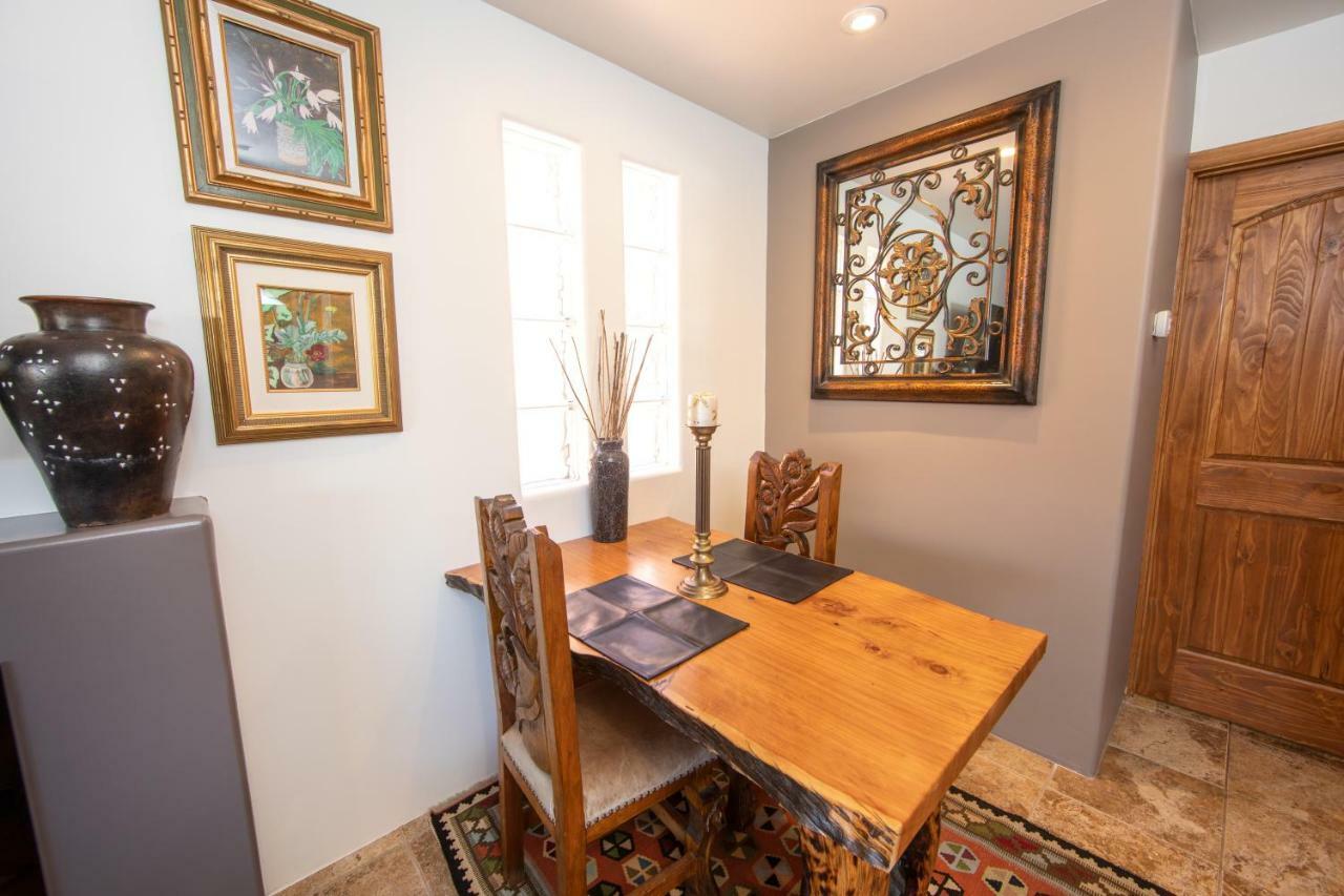Superior One-Bedroom Suite