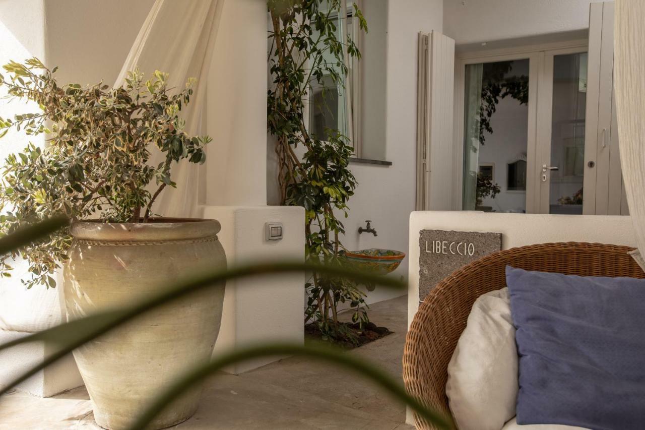 Luxury Three-Bedroom Apartment Sea View