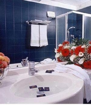 Camera Matrimoniale/Doppia con Letti Singoli