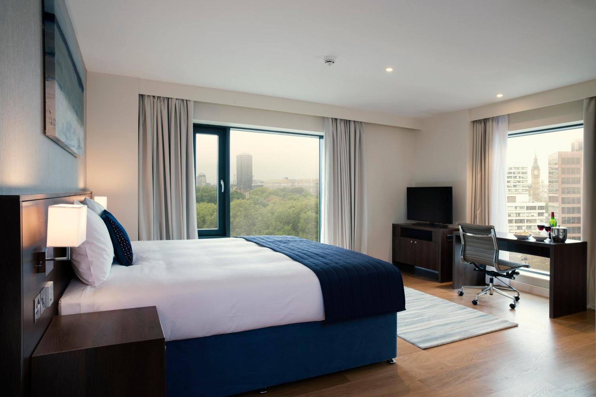 Premium Room City View 1 King Bed