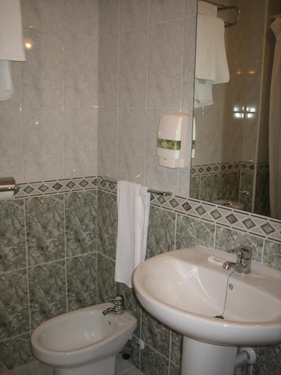 Double or Twin Room,14444060:JPEG