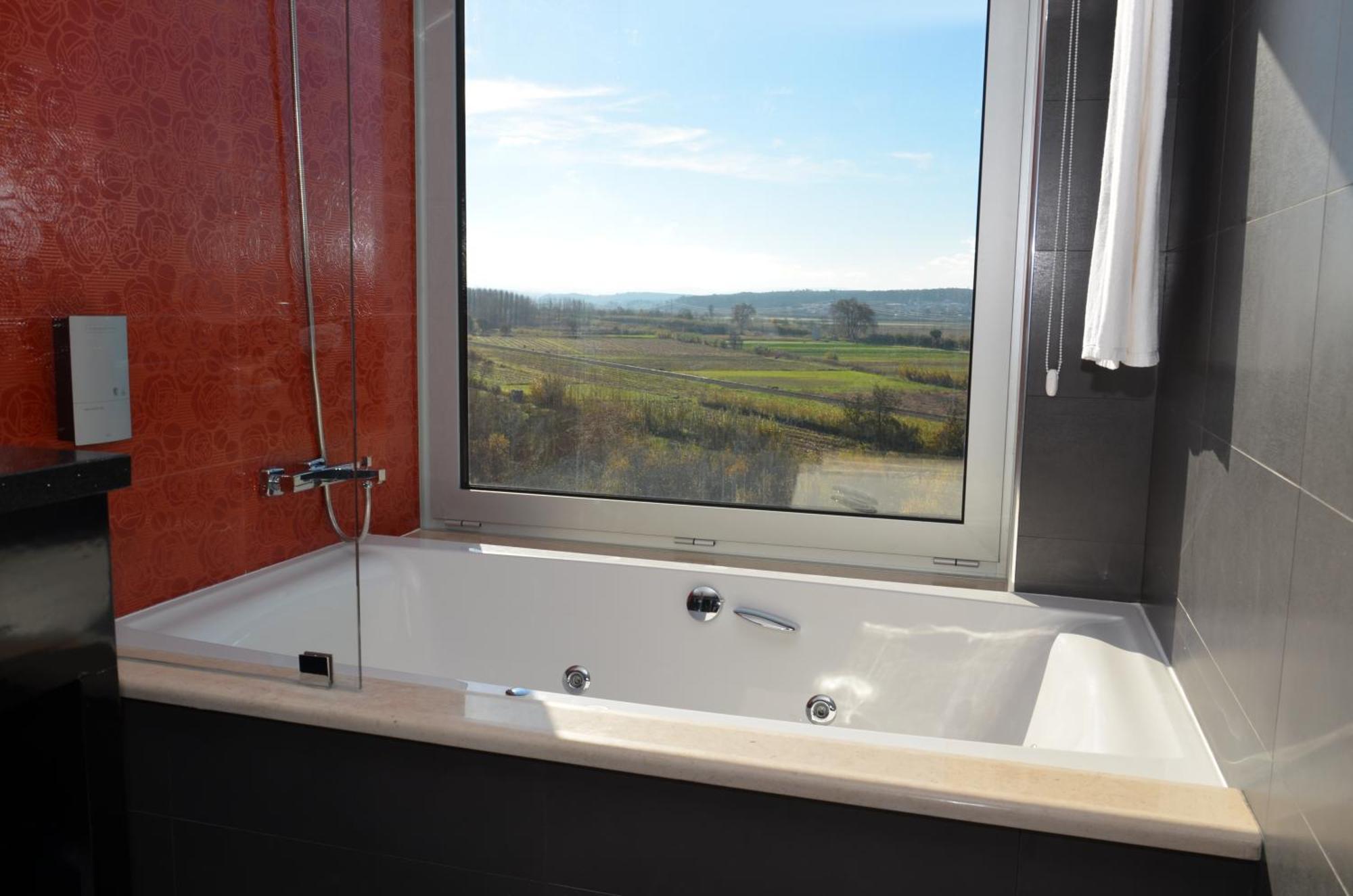 Superior Double Room Spa Bath