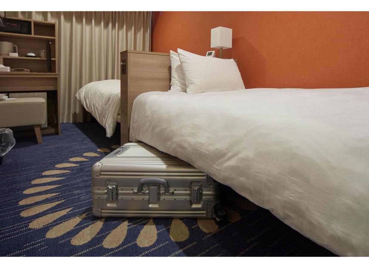 Economy Twin Room Non-Smoking 10-16th Floor