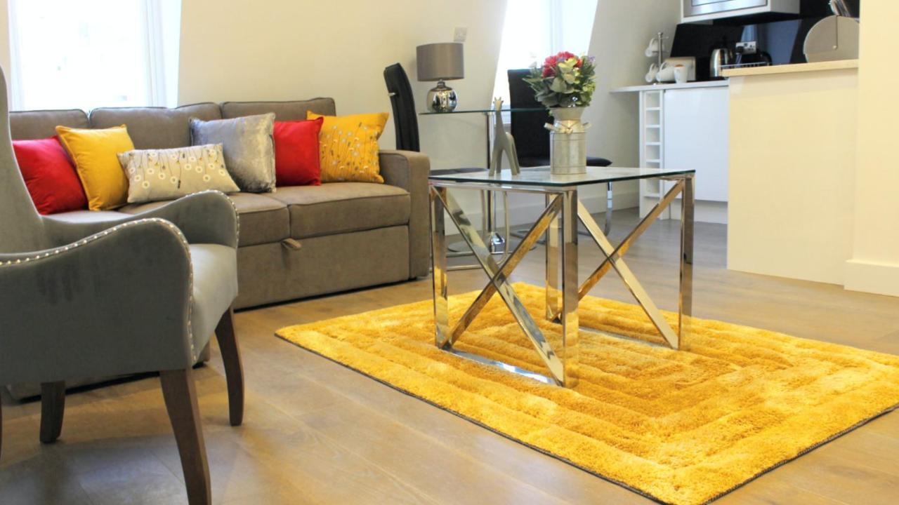 Luxury One-Bedroom Apartment with Double bed