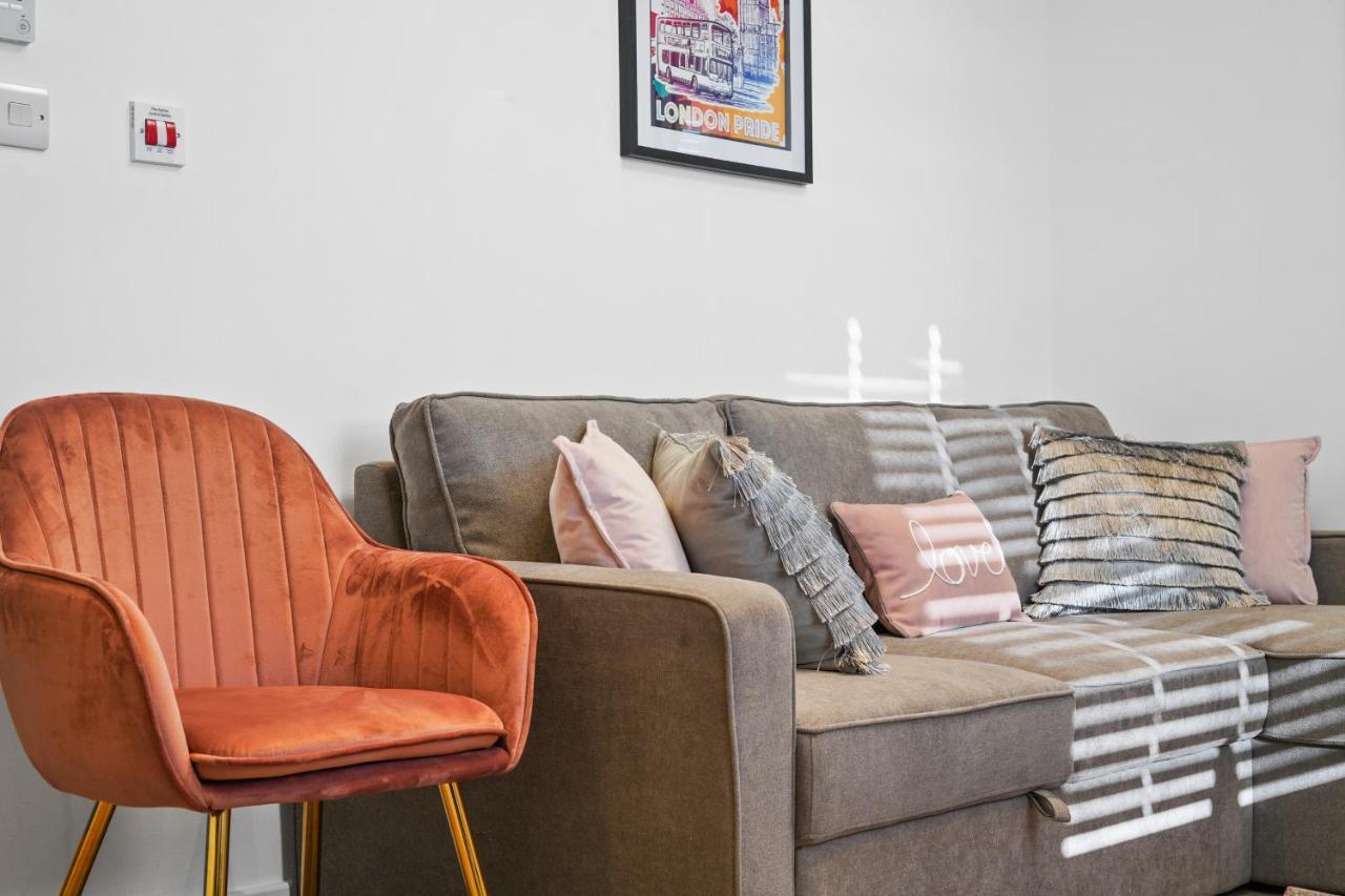 Luxury One-Bedroom Apartment Twin bed