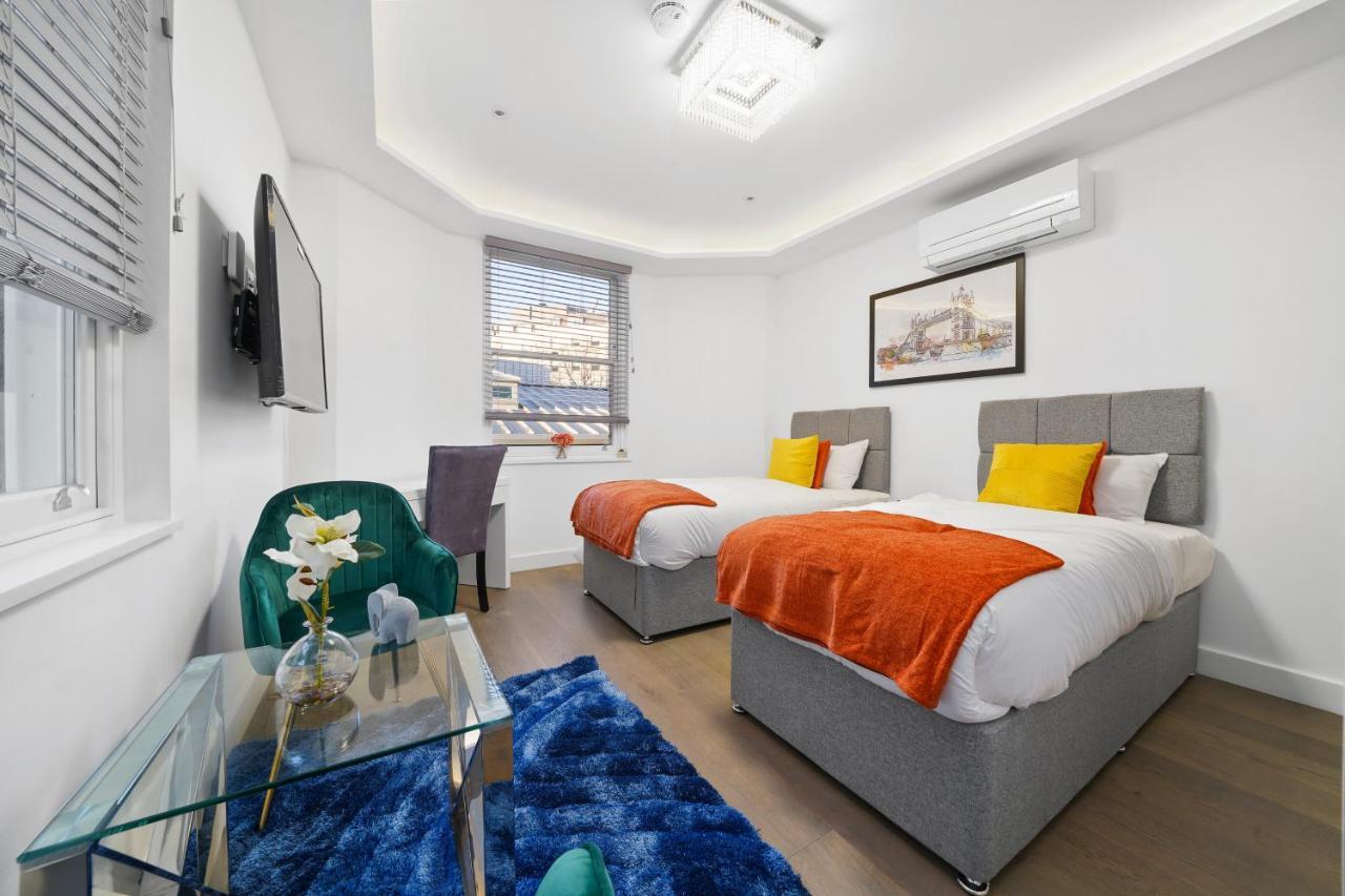 Deluxe Studio Apartment Twin bed