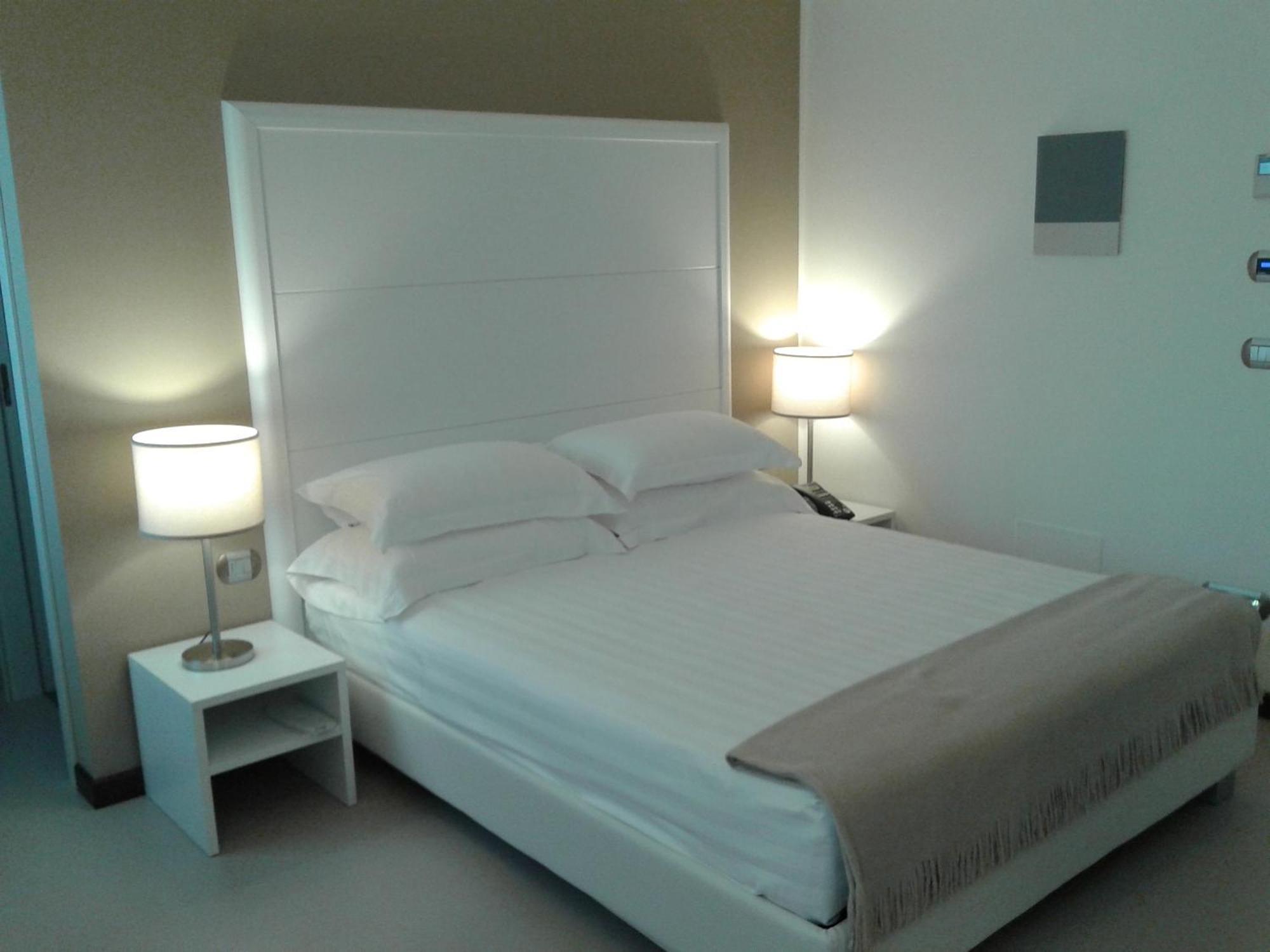 Deluxe Doppel-/Zweibettzimmer mit Stadtblick