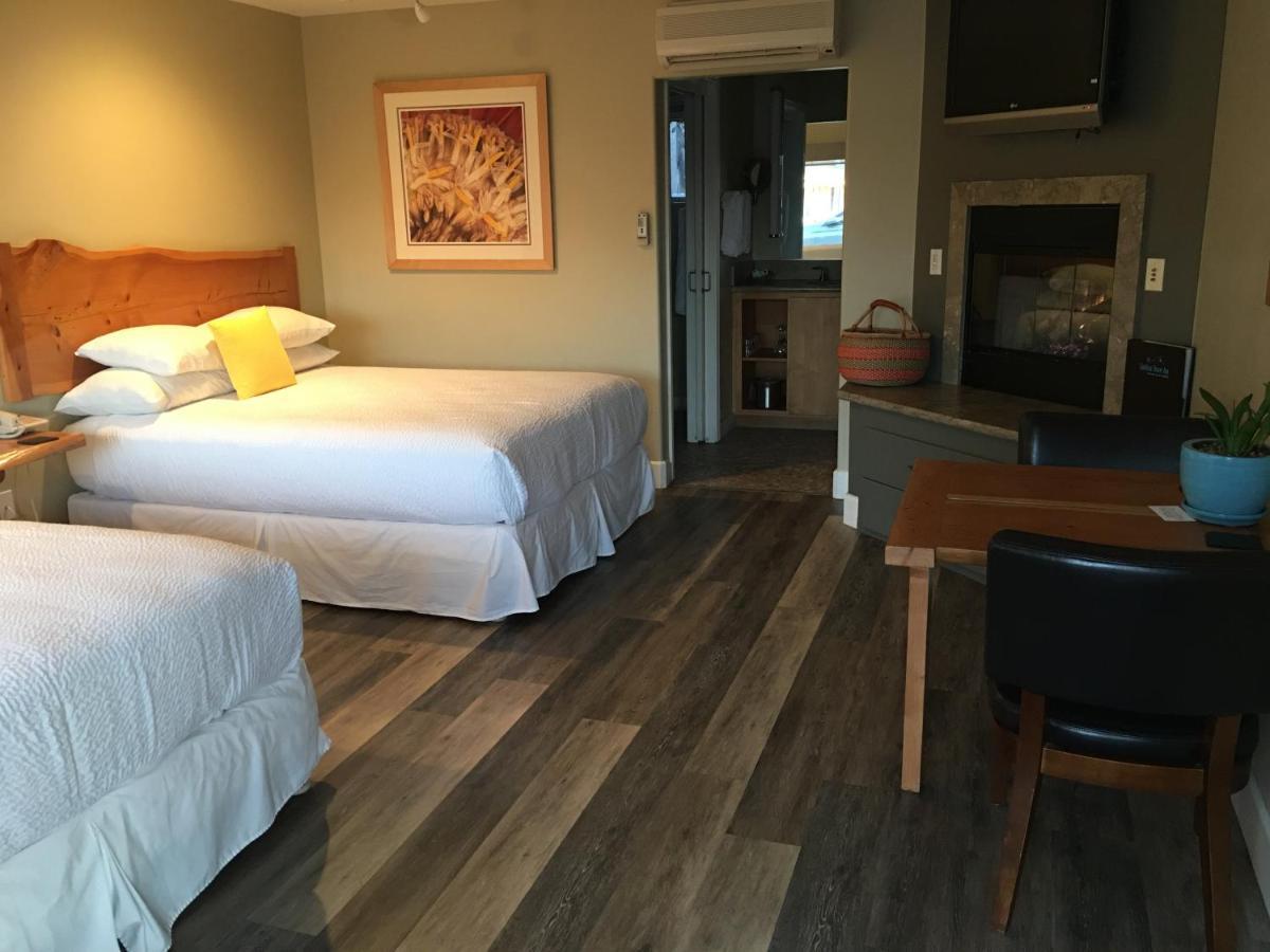 Double or Twin Room,976843372:JPEG