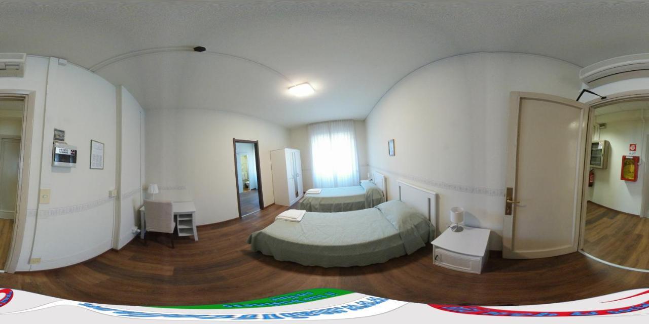 Deluxe Twin Room,1123255170:JPEG