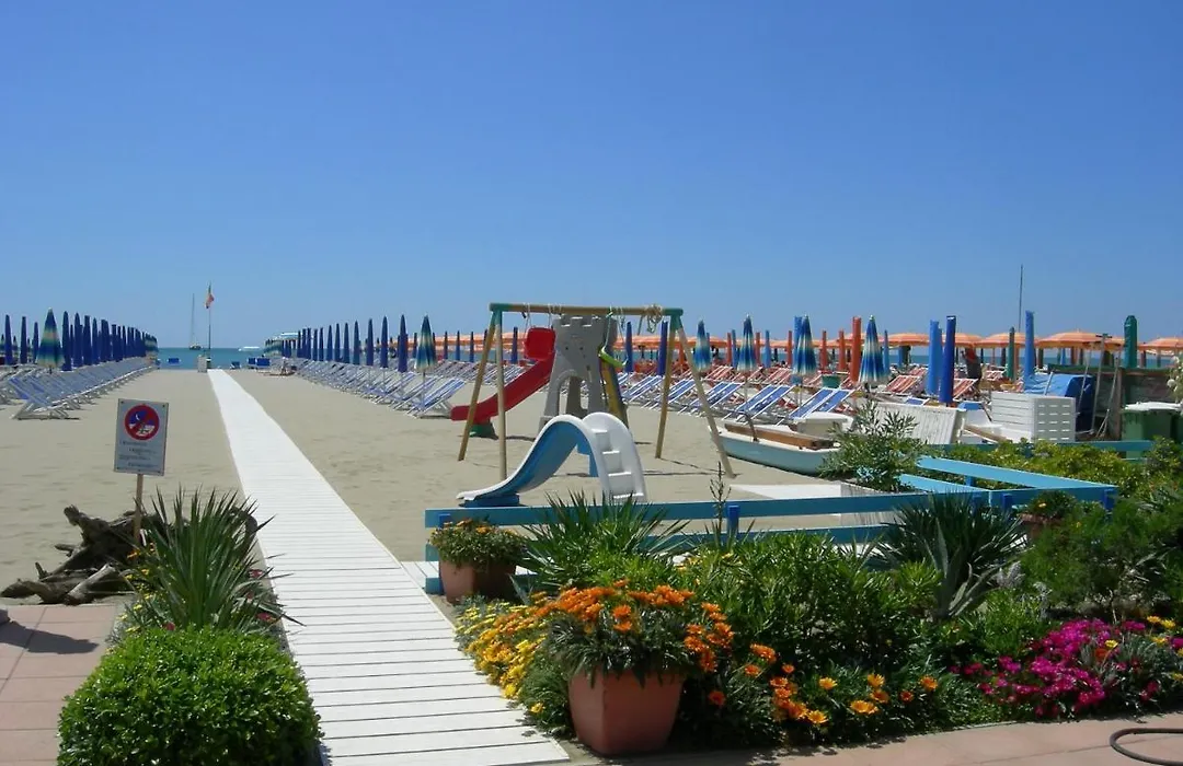 Hotel Tirrenia-1