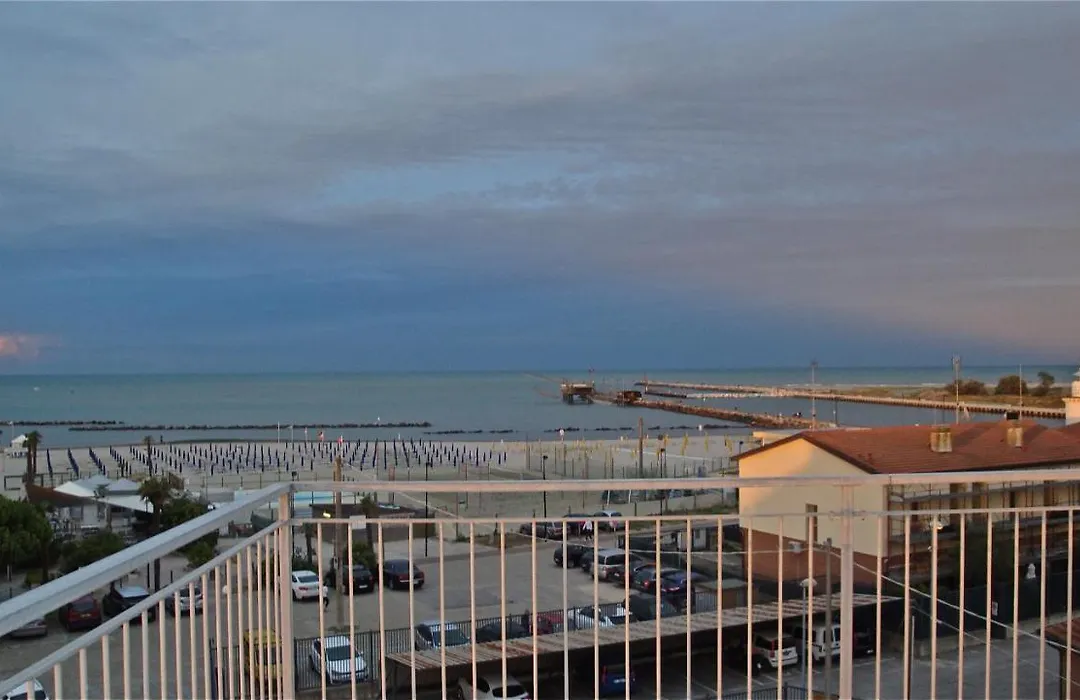 Hotel Cinzia-1