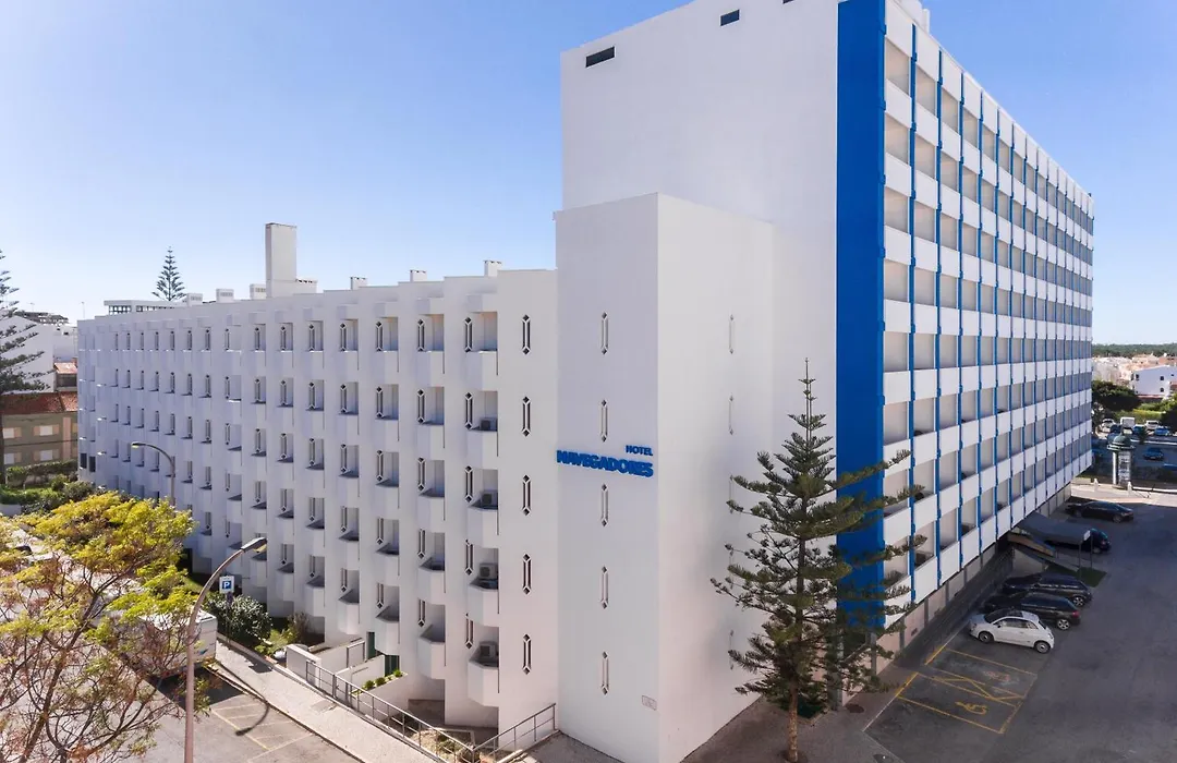 Hotel Navegadores-1