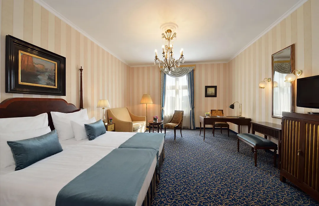 Ensana Grand Margaret Island-1