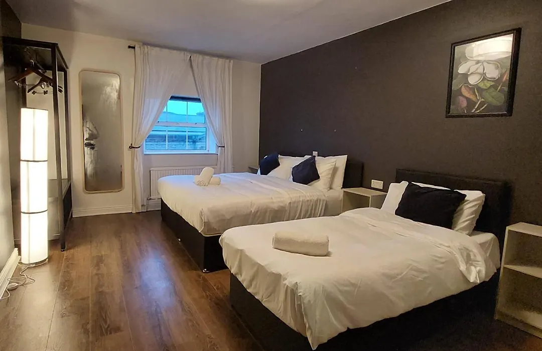 Parliament Inn-1