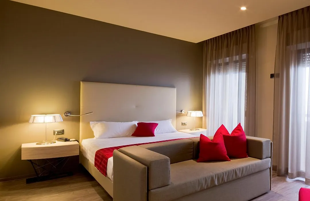 Hotel Italia-1