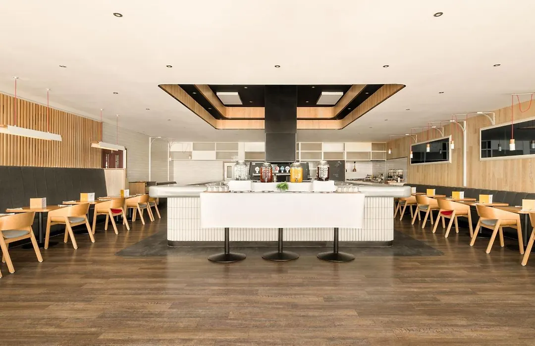 Holiday Inn Brighton Seafront By Ihg-1