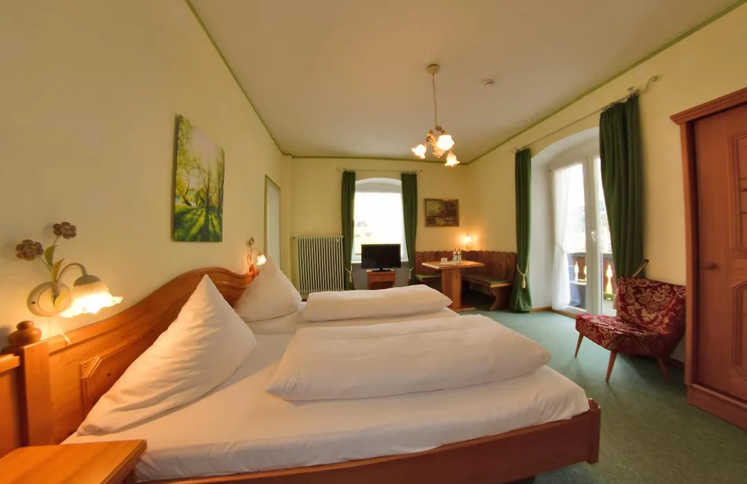 Hotel Hirschen-1