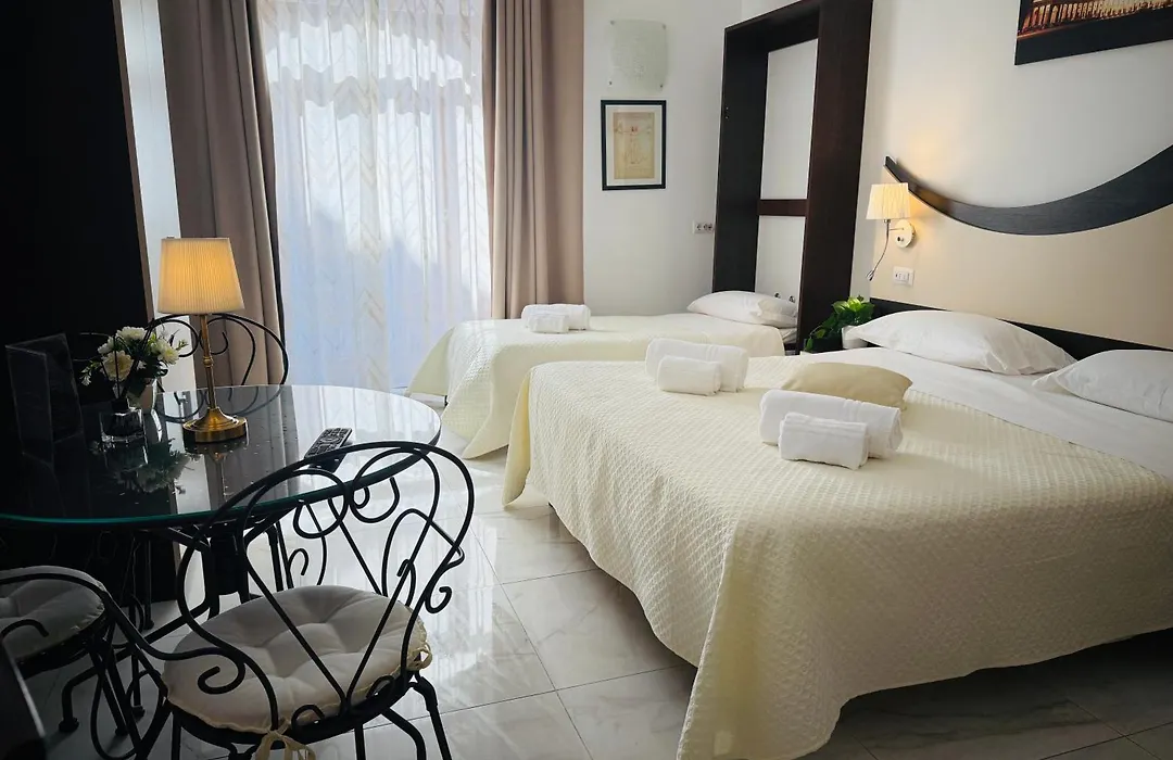 La Maison Rose-1