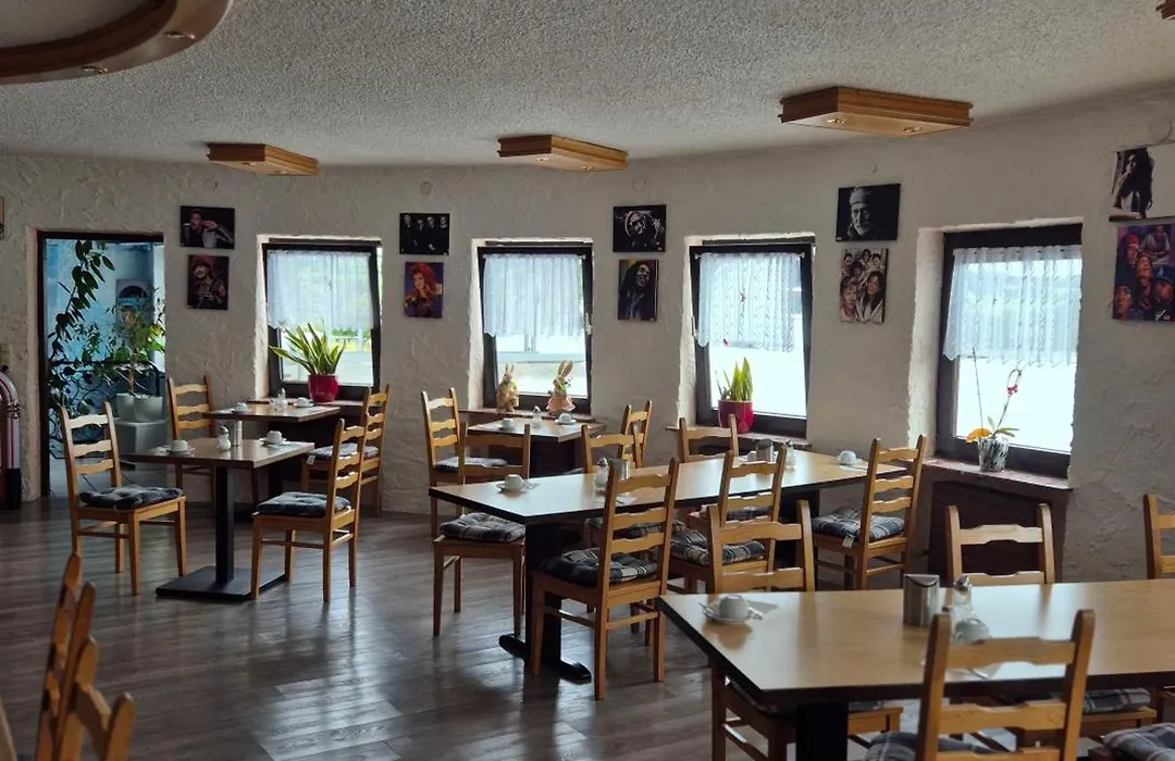 Landhotel Eifelblick-1