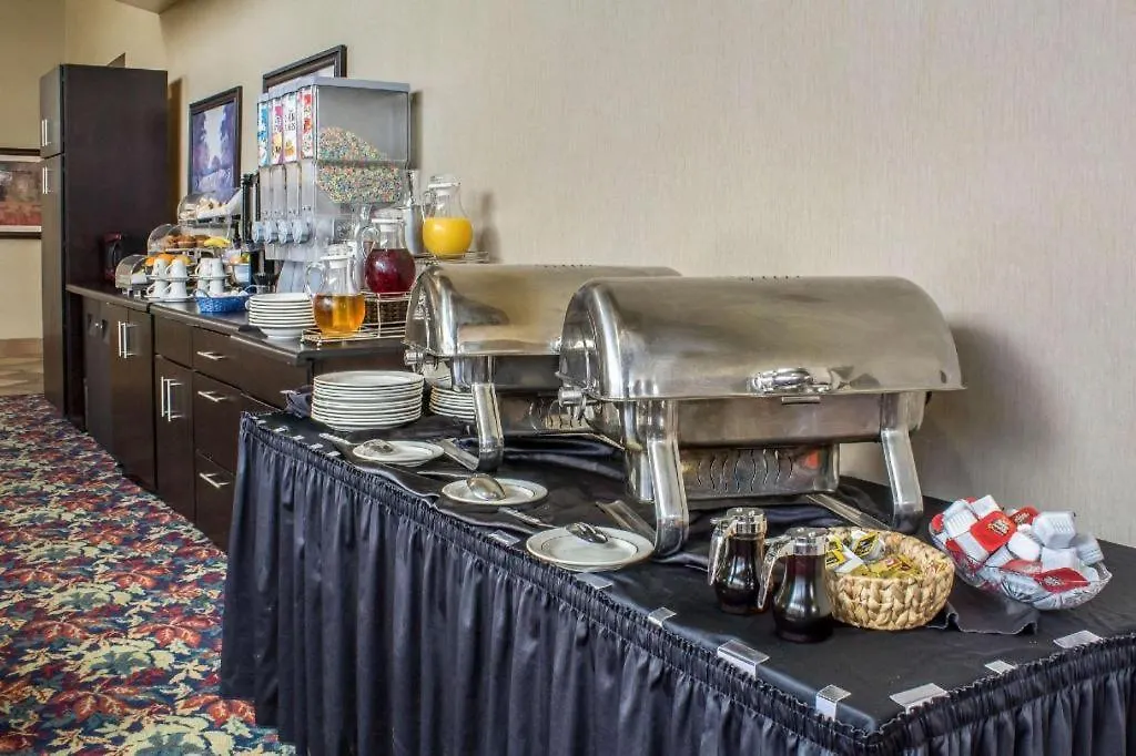 Lifestyle Inn Cedar Falls-1