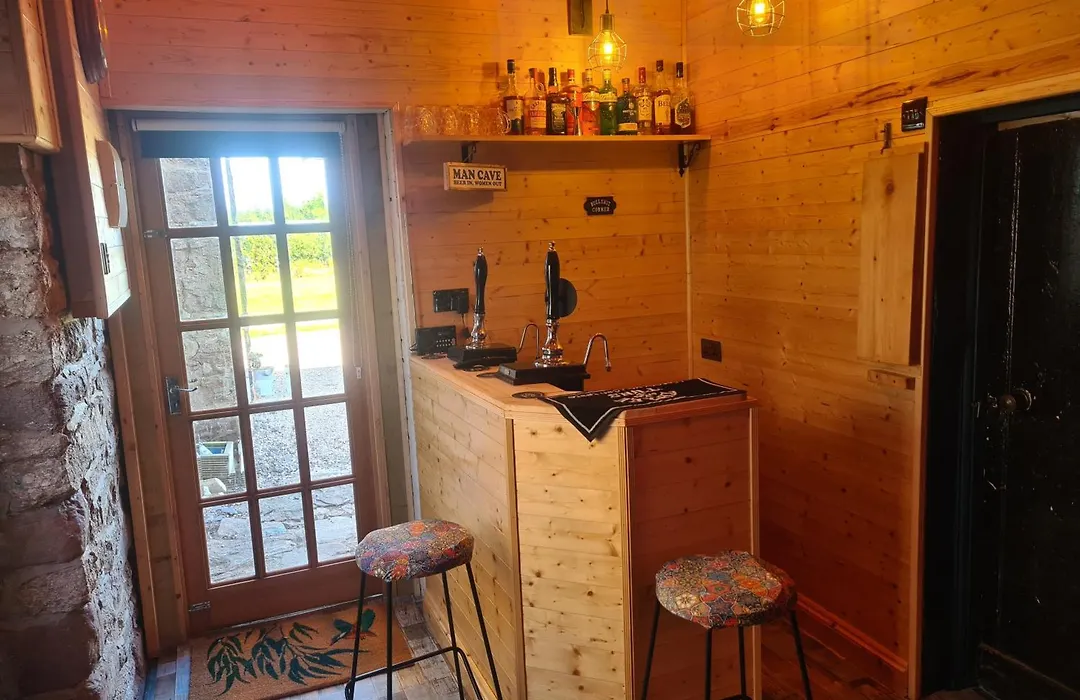 Upper Eyton Farmhouse B&B-1
