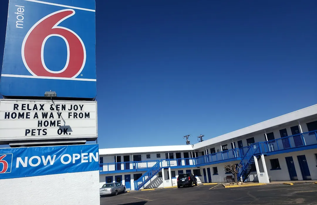 Motel 6-Canon City, Co 719-458-1216-1