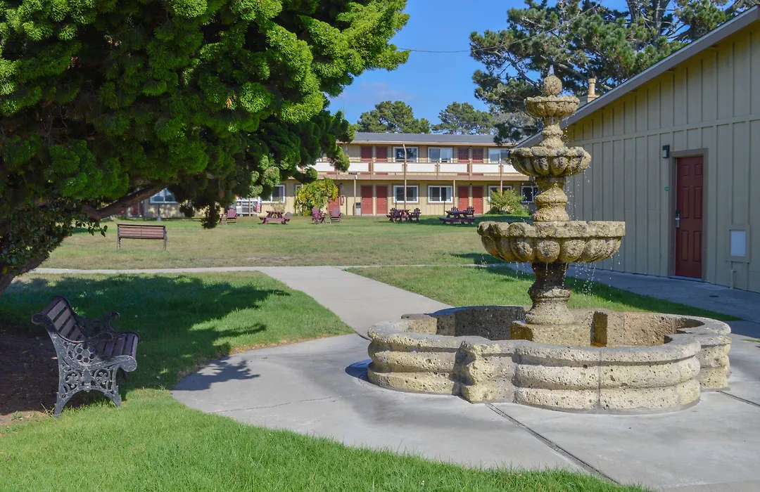 Silver Surf Motel-1