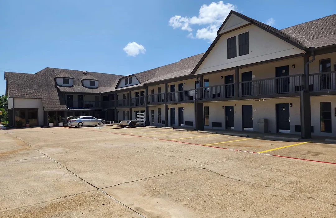 Americas Best Value Inn Longview-1
