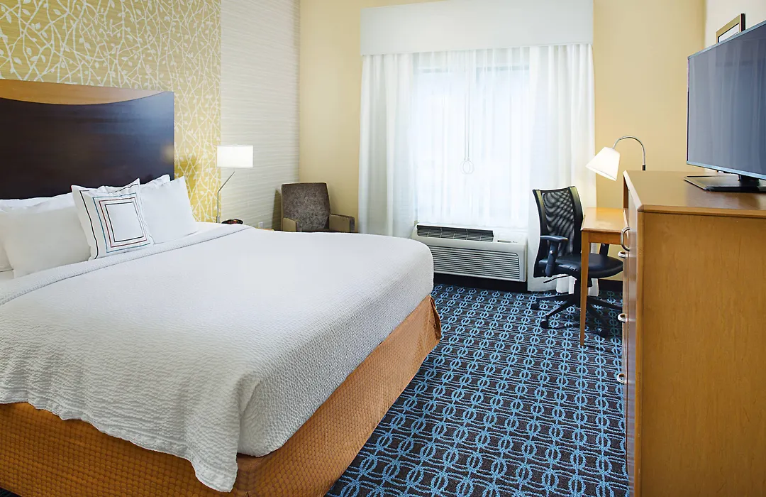 Fairfield Inn & Suites By Marriott San Antonio Seaworld / Westover Hills-1