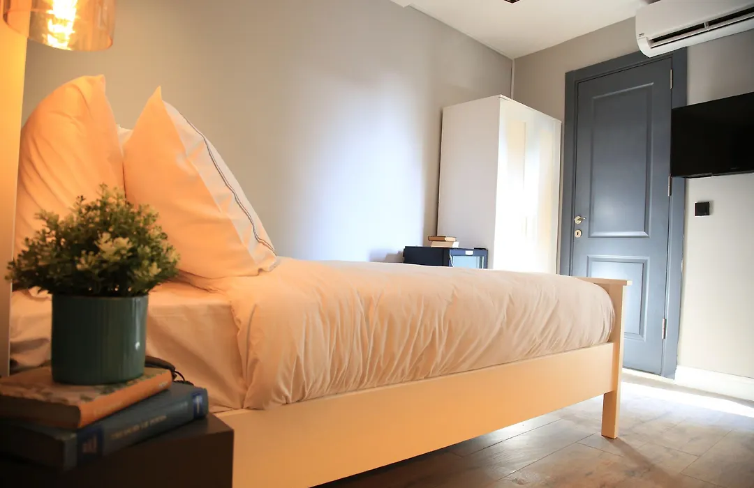 Hotel Bronte-1