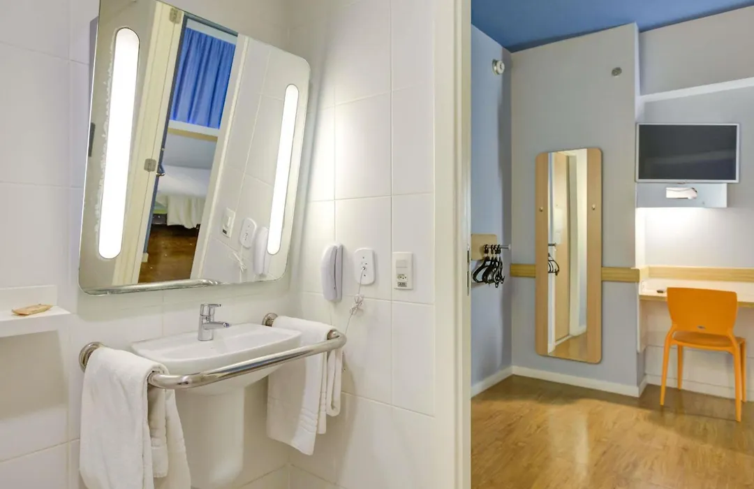 Ibis Budget Rio De Janeiro Nova America-1