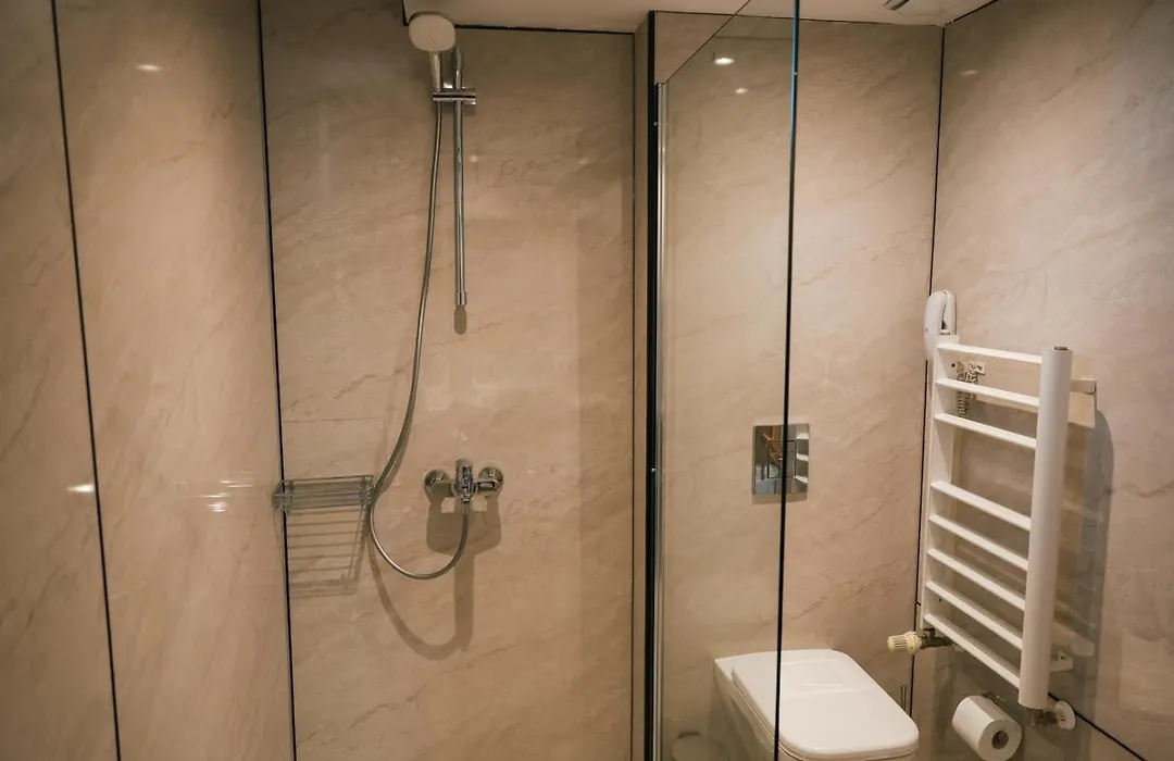 Triada Hotel-1