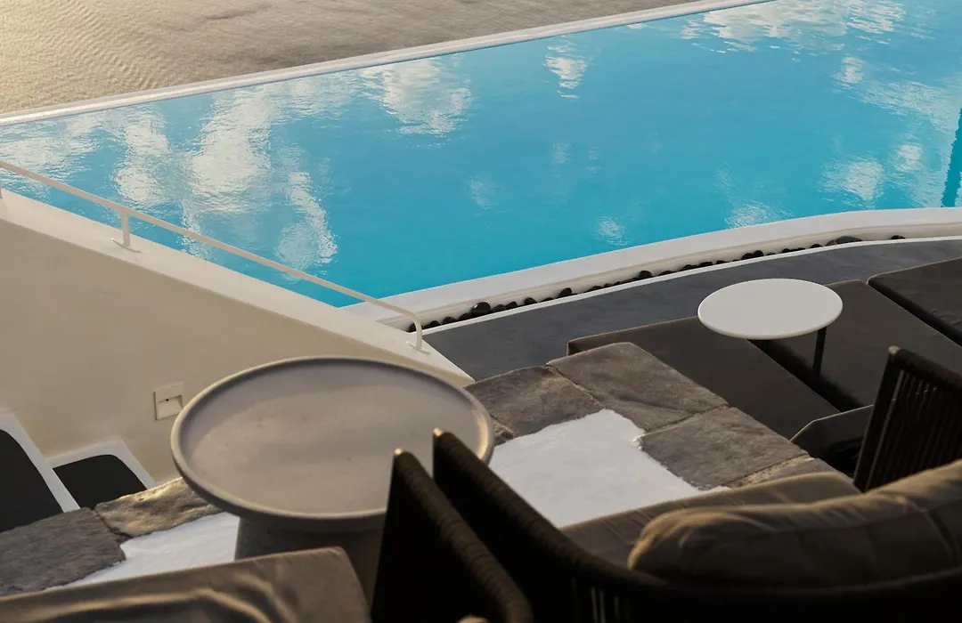 Cosmopolitan Suites - Small Luxury Hotels Of The World-1