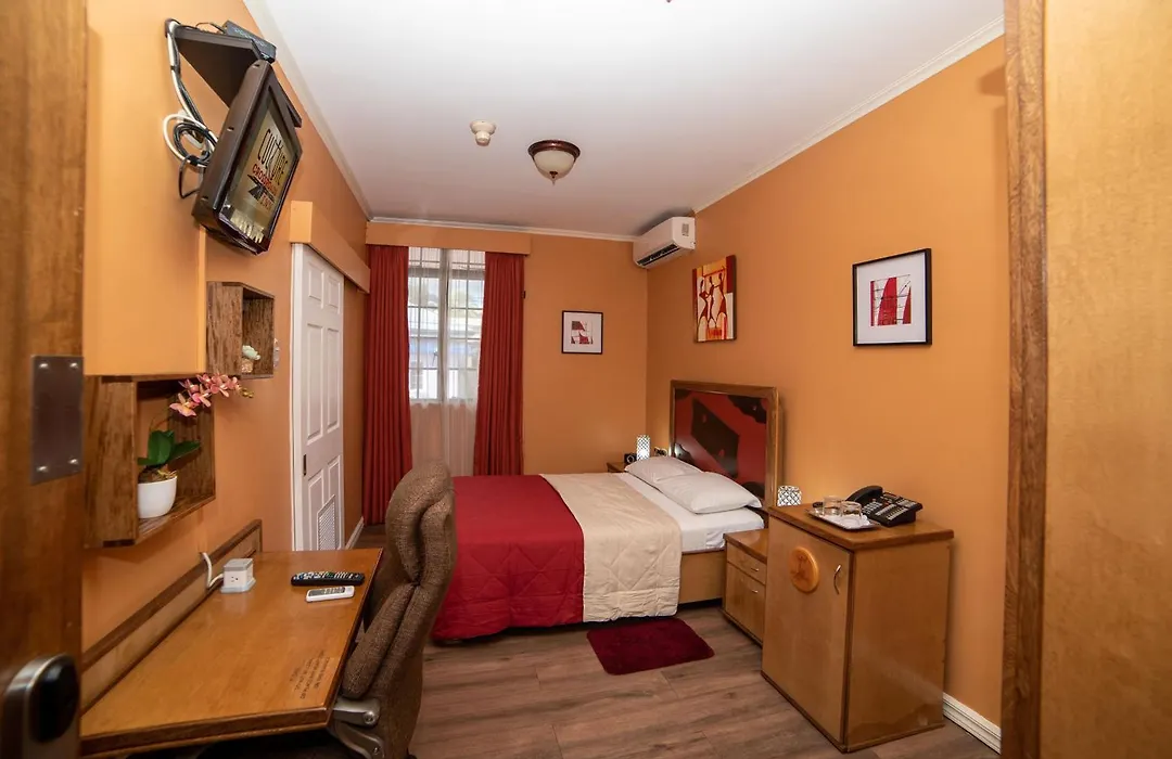 Culture Crossroads Inn-1