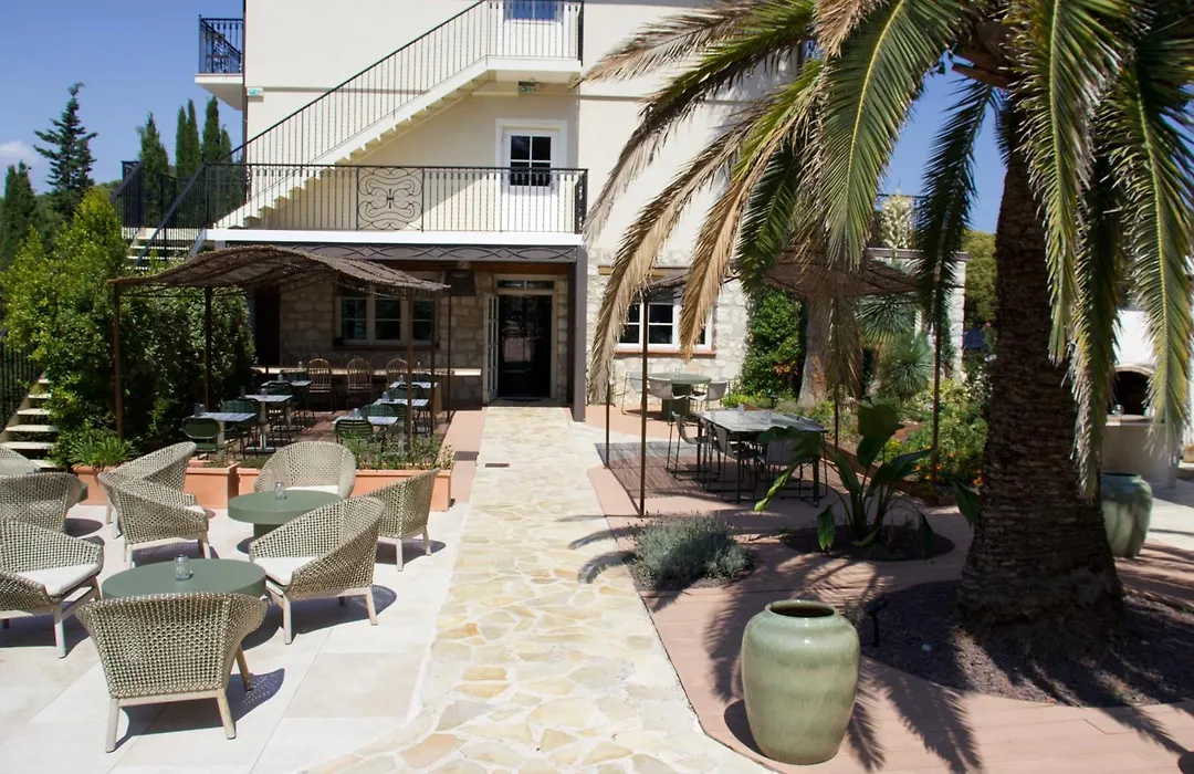 Hôtel Eze Hermitage B&B-1