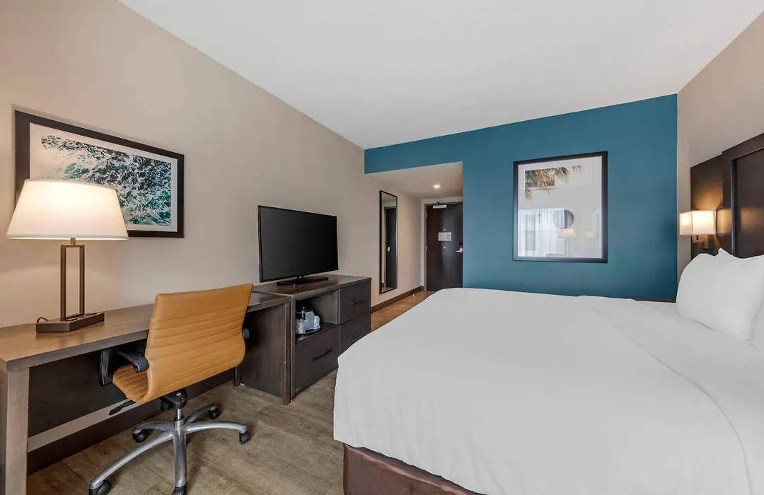 Comfort Inn & Suites Miami International Airport-1
