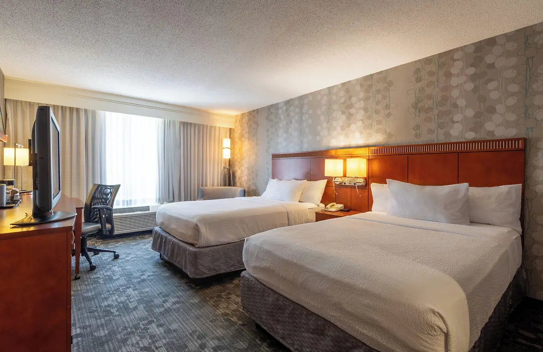 Courtyard By Marriott Nashua-1