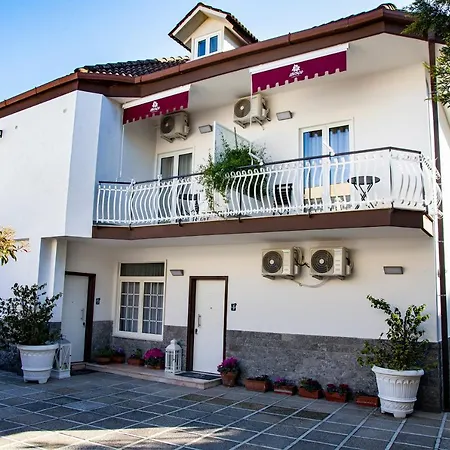 Hotel Ibisco Suites & Relax-3