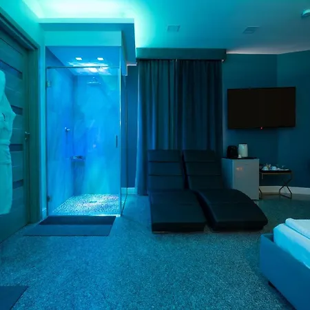 Hotel Ibisco Suites & Relax-2